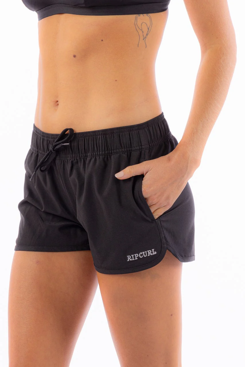 10204-3-surf-boardshort-1.webp 3" Surf Boardshort