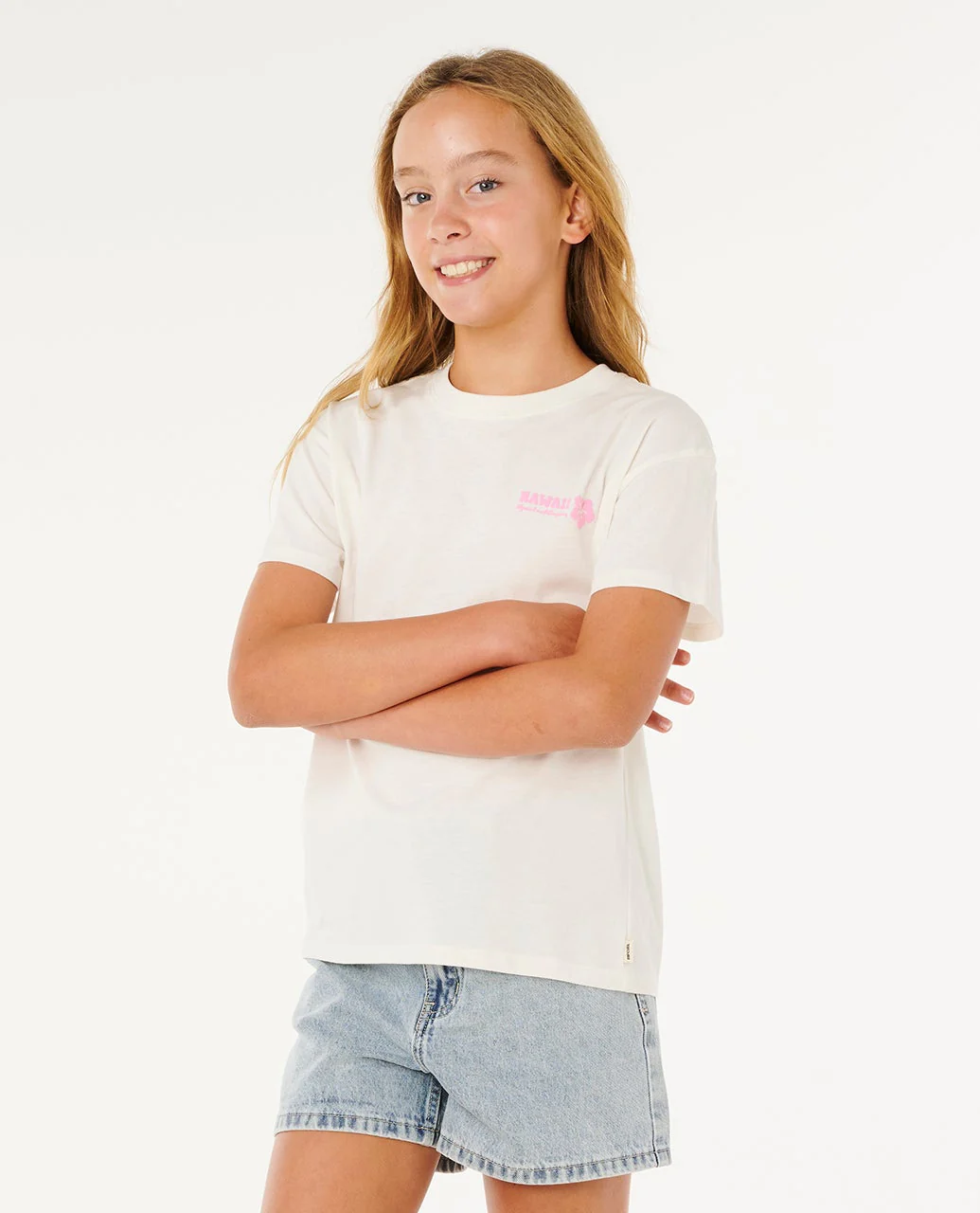 11444-hibiscus-heat-desto-tee-kids-2.webp Hibiscus Heat Desto Tee - Kids