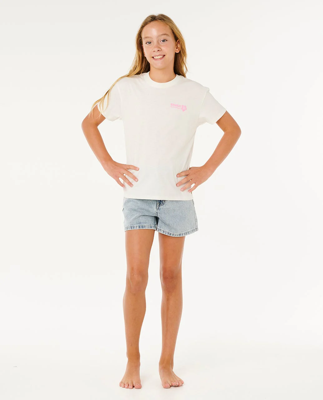 11444-hibiscus-heat-desto-tee-kids-4.webp Hibiscus Heat Desto Tee - Kids