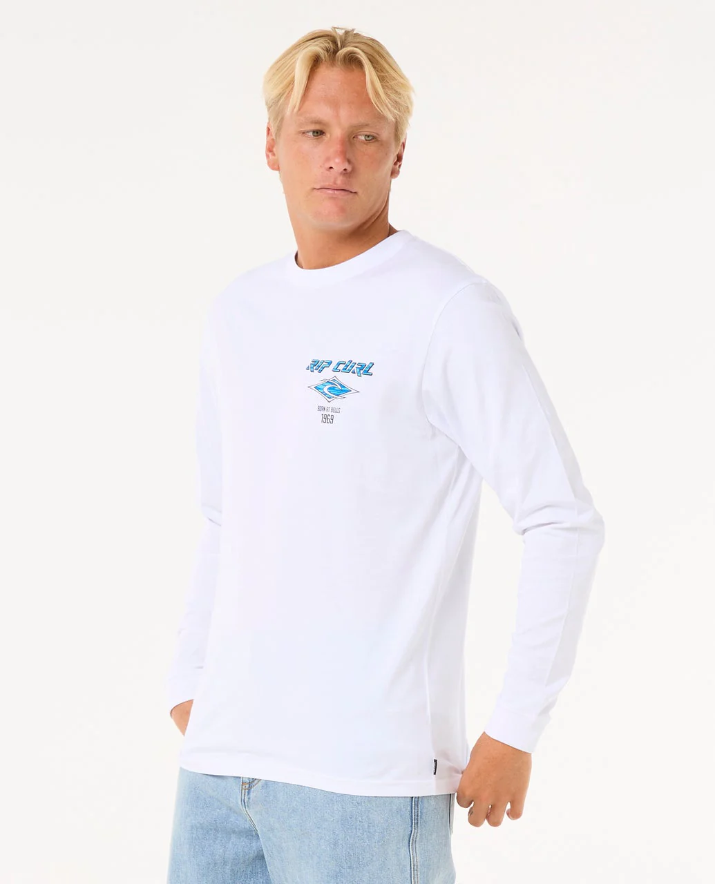 11767-fade-out-icon-long-sleeve-tee-2.webp Fade Out Icon Long Sleeve Tee