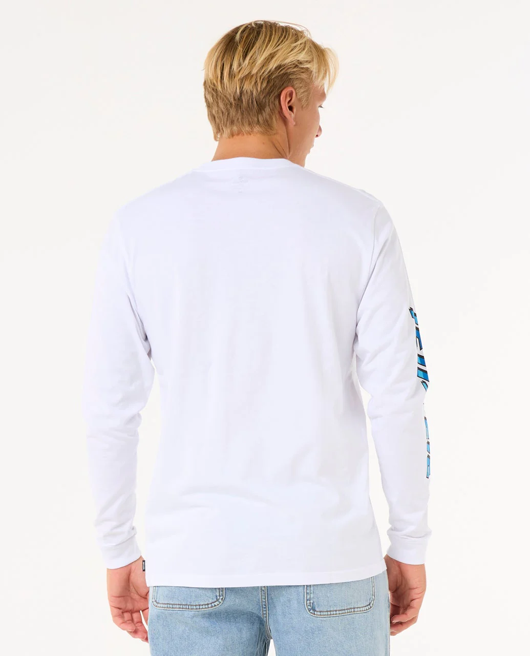 11767-fade-out-icon-long-sleeve-tee-3.webp Fade Out Icon Long Sleeve Tee