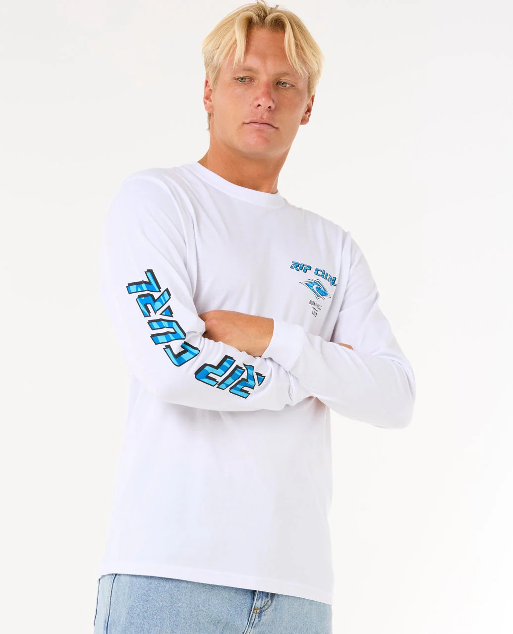 11767-fade-out-icon-long-sleeve-tee-6.webp Fade Out Icon Long Sleeve Tee