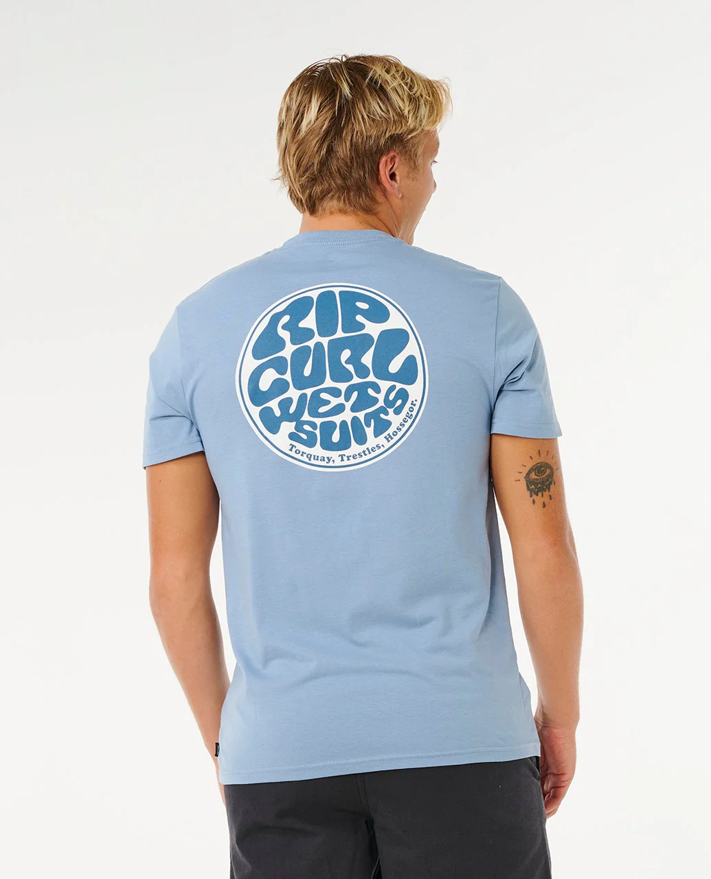 11794-wettie-passage-short-sleeve-icon-standard-tee-3.webp Wettie Passage Short Sleeve Icon Standard Tee