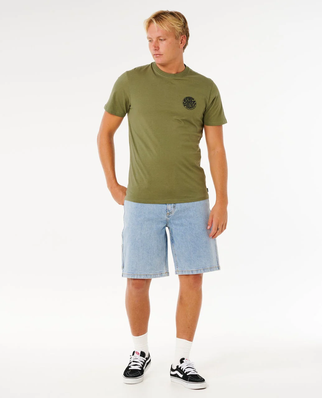 11803-wettie-icon-standard-tee-3.webp Wettie Icon Standard Tee