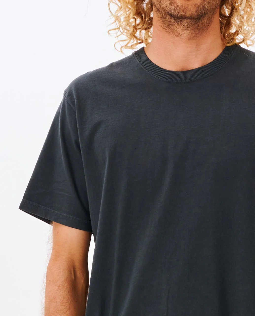 12734-plain-wash-tee-5.webp Plain Wash Tee