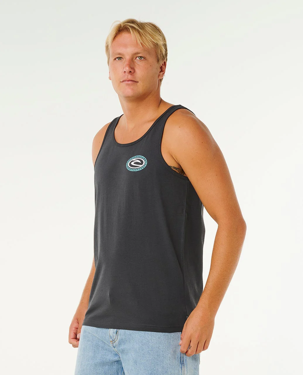 12973-trad-tank-1.webp Trad Tank