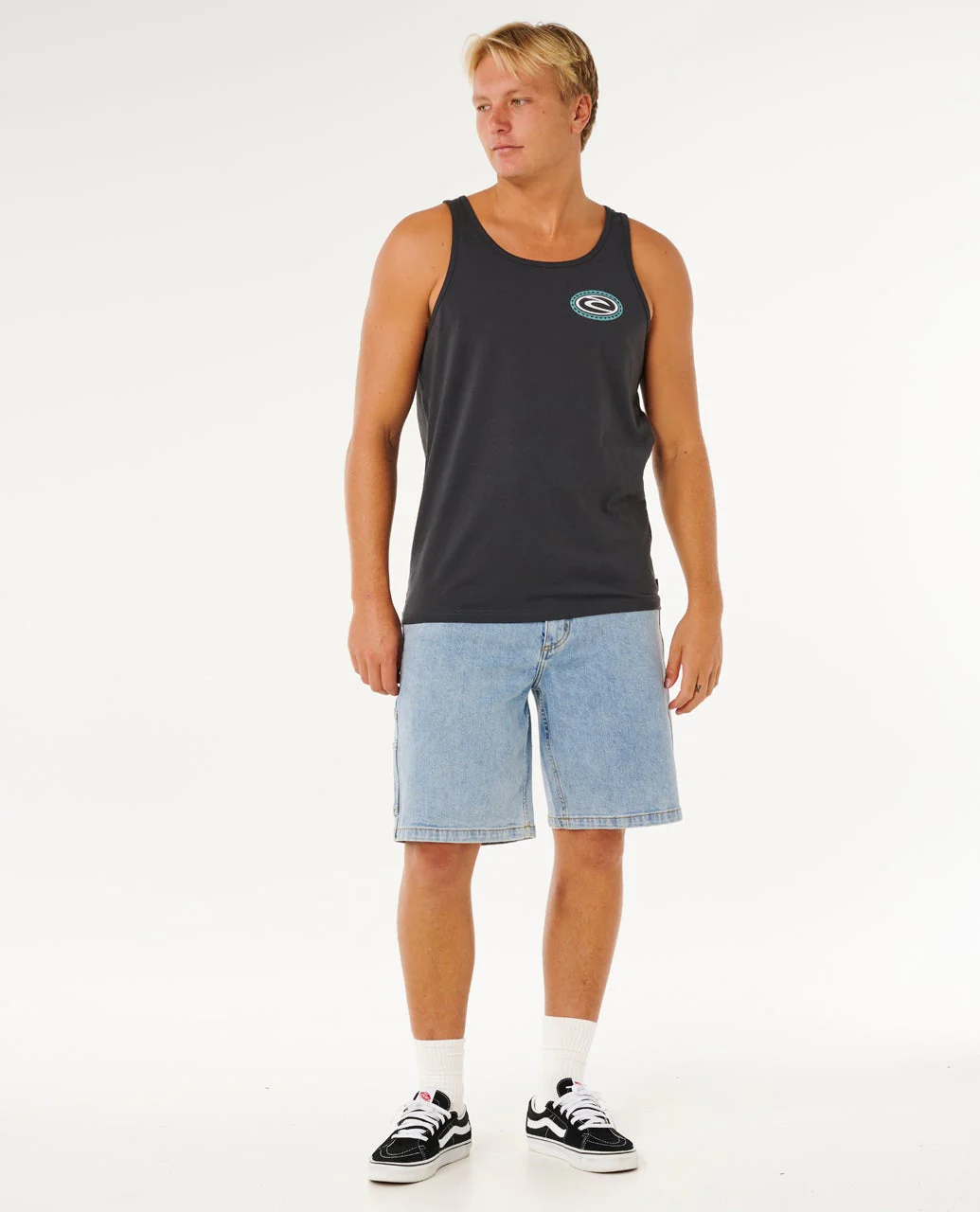 12973-trad-tank-4.webp Trad Tank