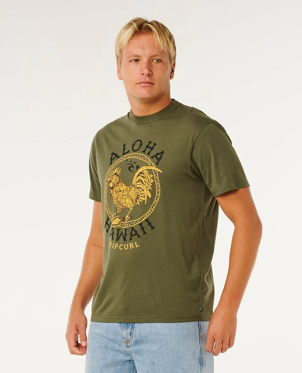 13086-aloha-hawaii-rooster-relaxed-tee-2.webp Aloha Hawaii Rooster Relaxed Tee