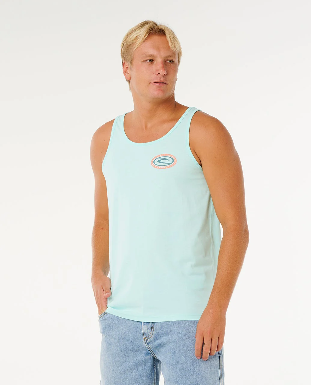 13136-trad-tank-2.webp Trad Tank