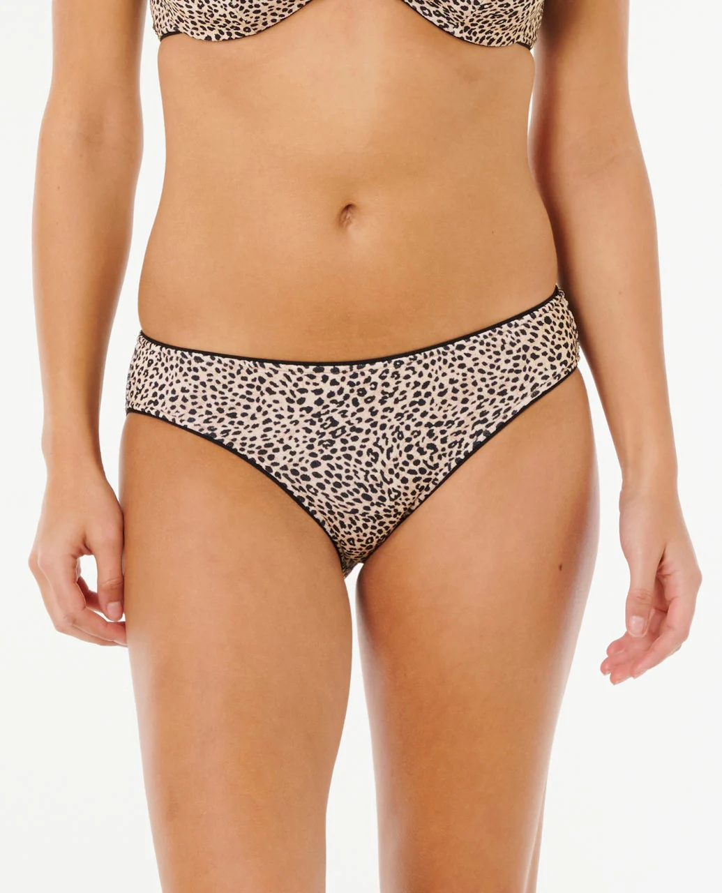14483-coastal-instinct-full-coverage-bikini-bottom-1.webp Coastal Instinct Full Coverage Bikini Bottom