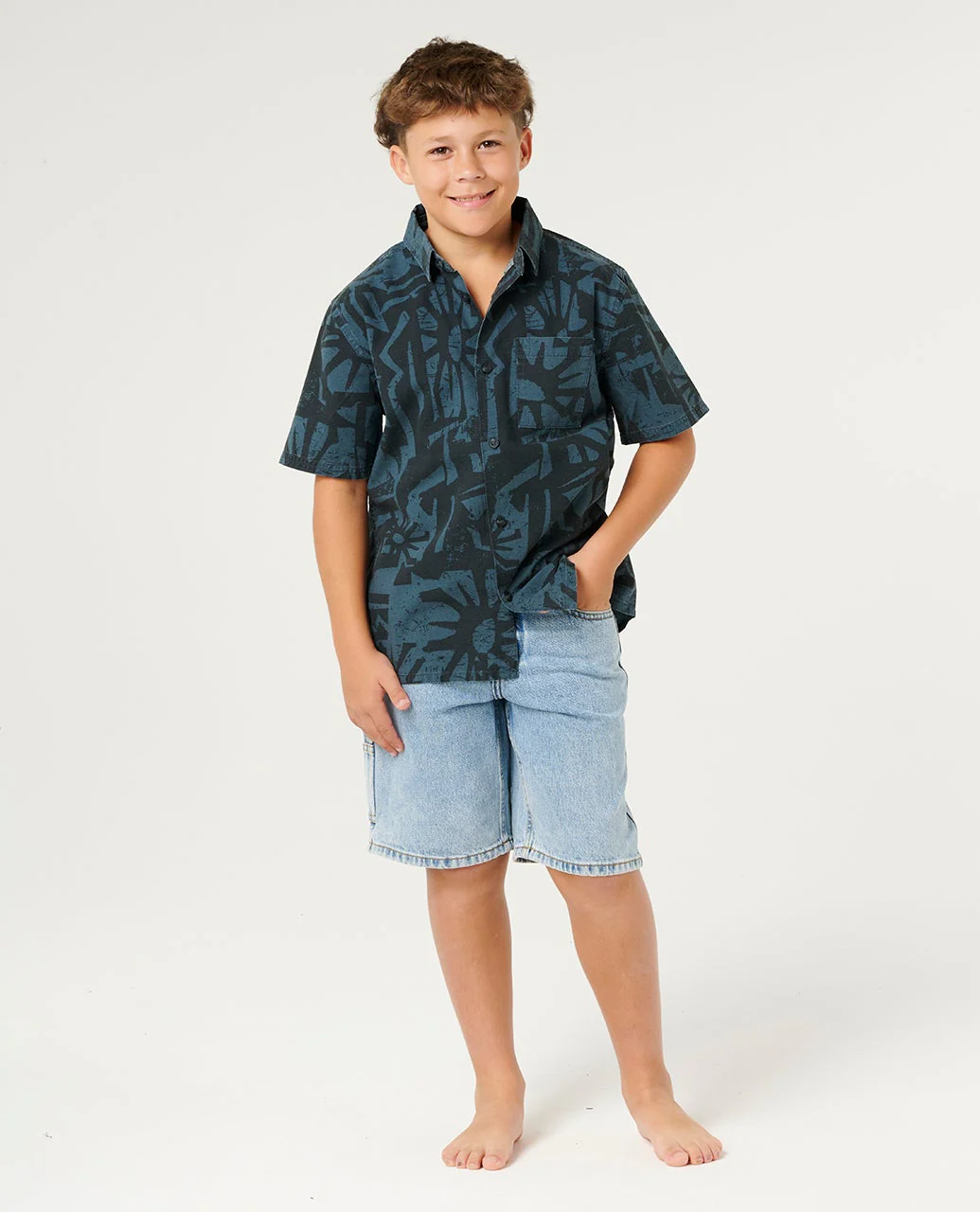 1515-liquid-trips-shirt-kids-4.webp Liquid Trips Shirt- Kids