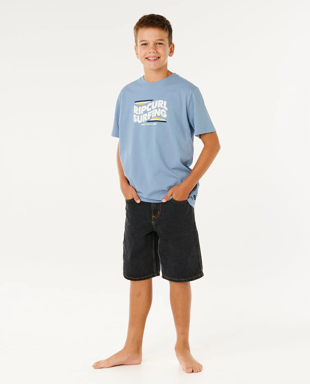 1557-streamline-big-logo-tee-kids-4.webp Streamline Big Logo Tee - Kids