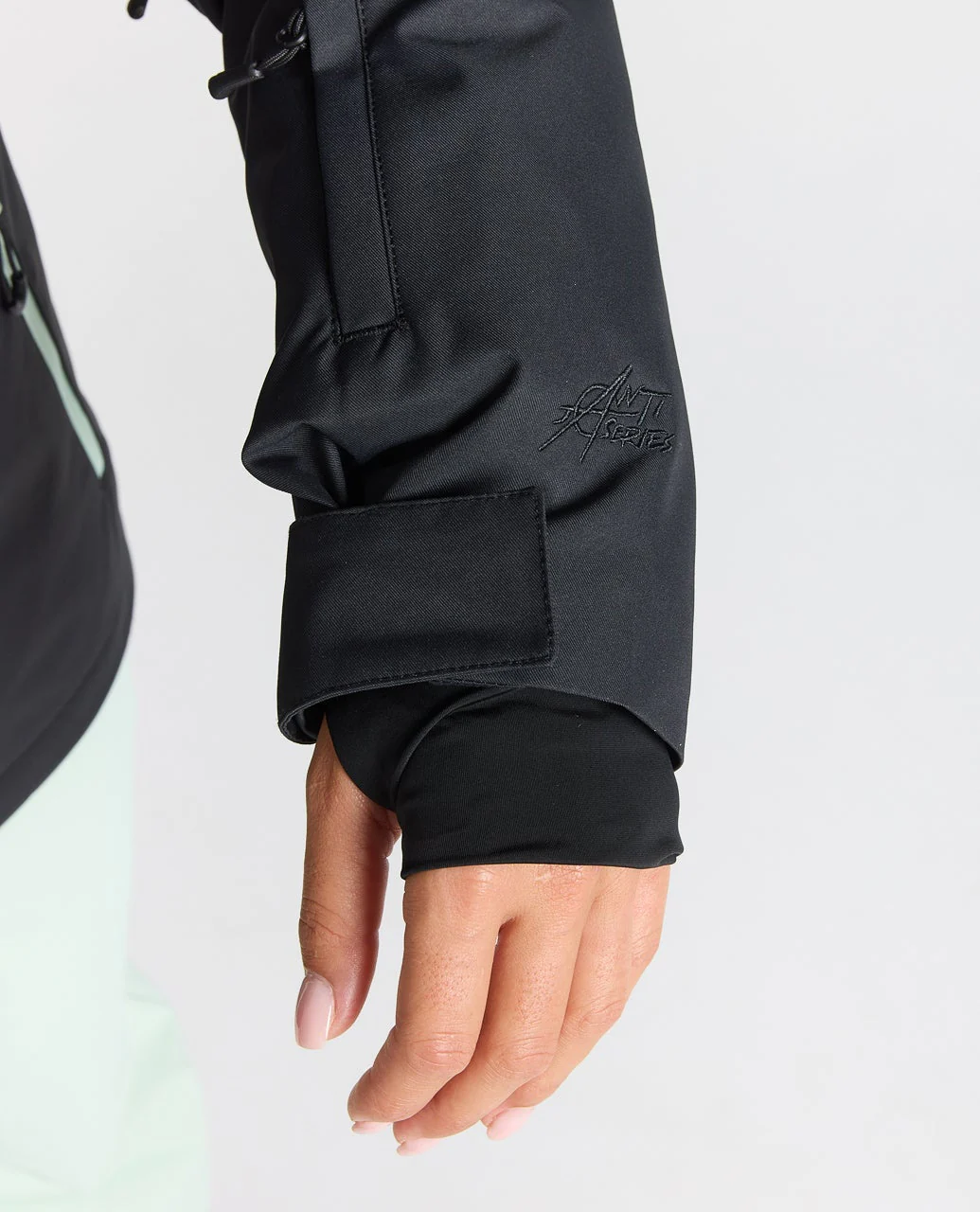 Anti-Series Betty 10K/10K Snow Jacket