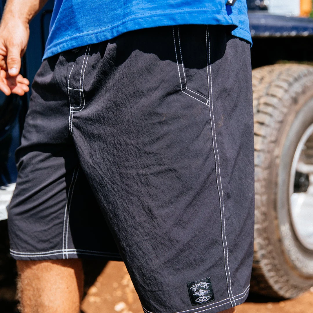 Liquid Trips Cargo Volley 21" Boardshort