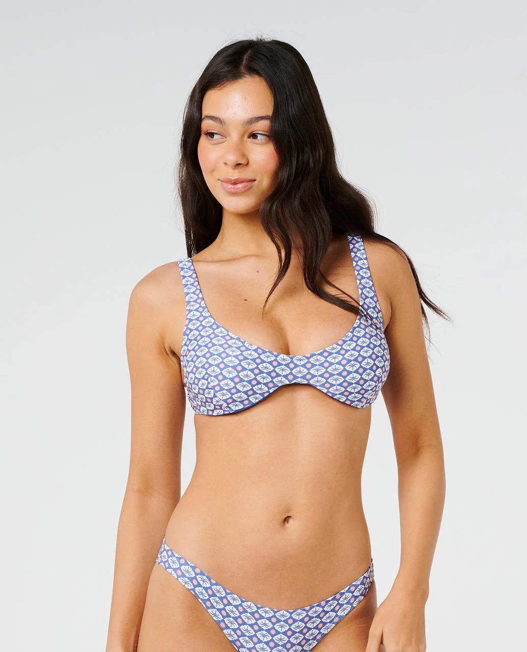 Party Wave Multi Fit Top