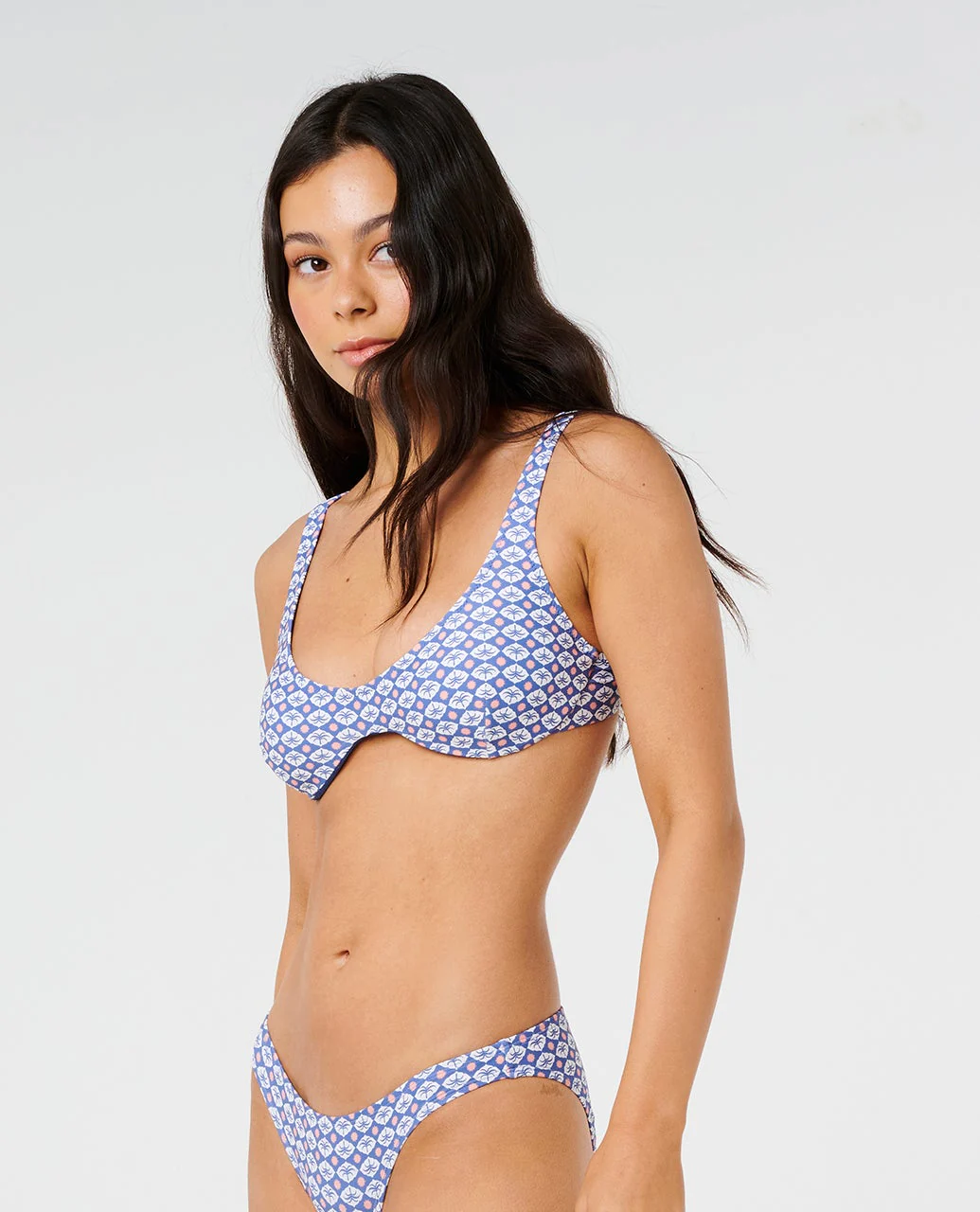 Party Wave Multi Fit Top