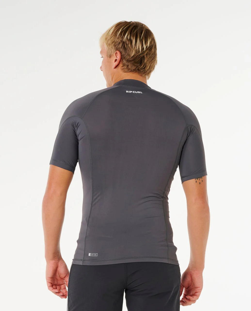 Waves UPF50 Performance Short Sleeve Rash Vest