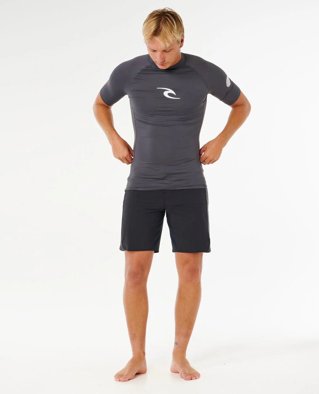 Waves UPF50 Performance Short Sleeve Rash Vest