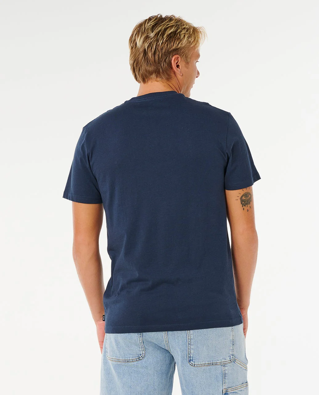 2925-wettie-icon-standard-tee-3.webp Wettie Icon Standard Tee