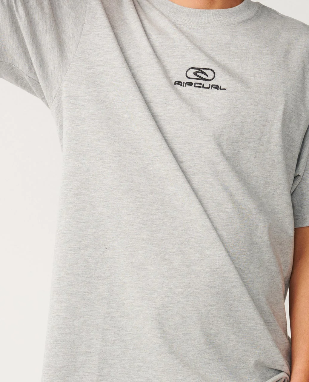 2933-pill-icon-loose-tee-5.webp Pill Icon Loose Tee