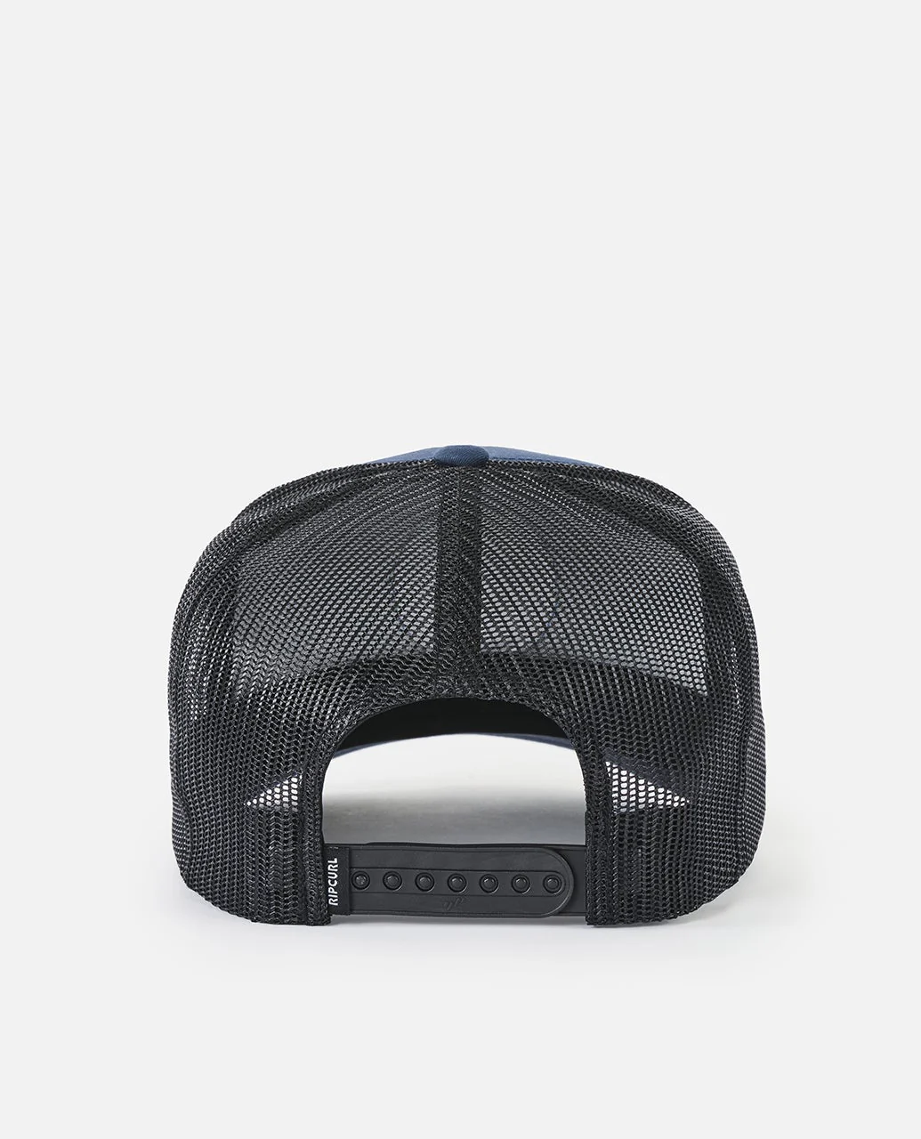 3000-wetsuit-icon-trucker-cap-3.webp Wetsuit Icon Trucker Cap