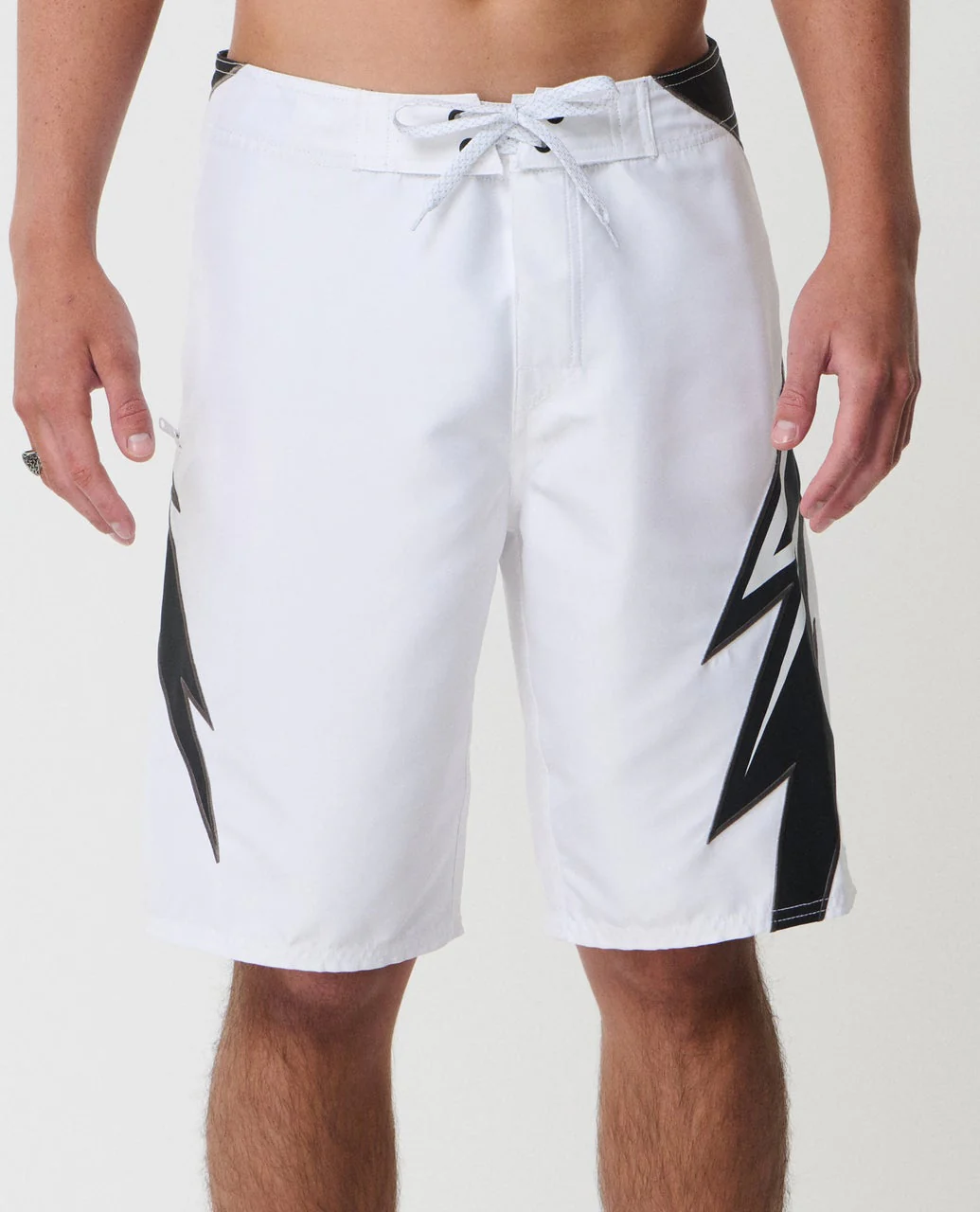 3001-icons-of-surf-mick-fanning-22-boardshort-1.webp Icons Of Surf Mick Fanning 22" Boardshort
