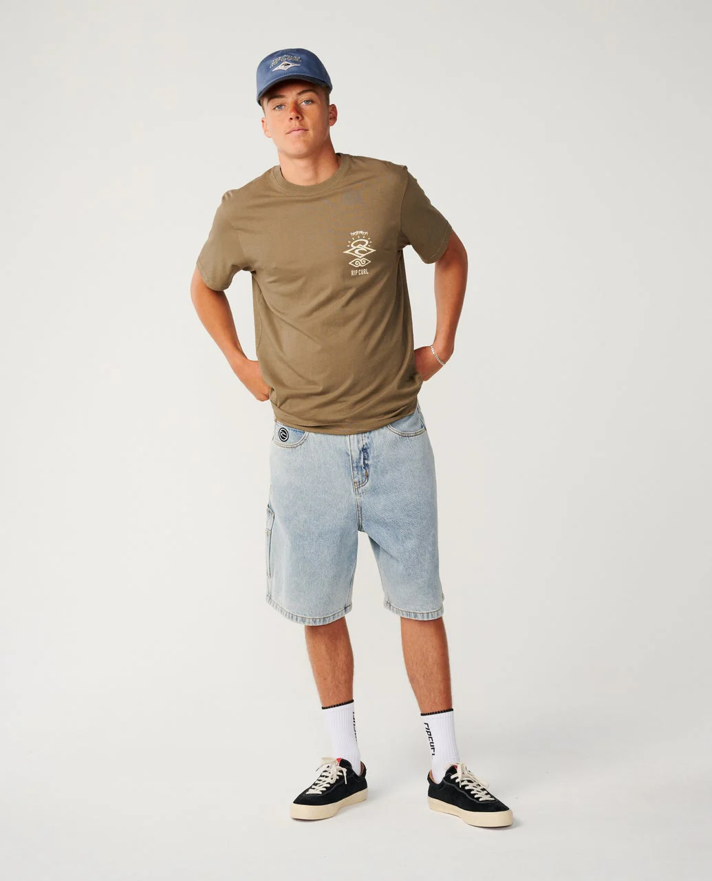 3049-search-icon-relaxed-tee-4.webp Search Icon Relaxed Tee