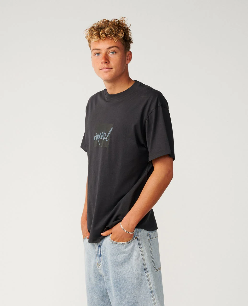 3067-rip-script-icon-loose-tee-2.webp Rip Script Icon Loose Tee