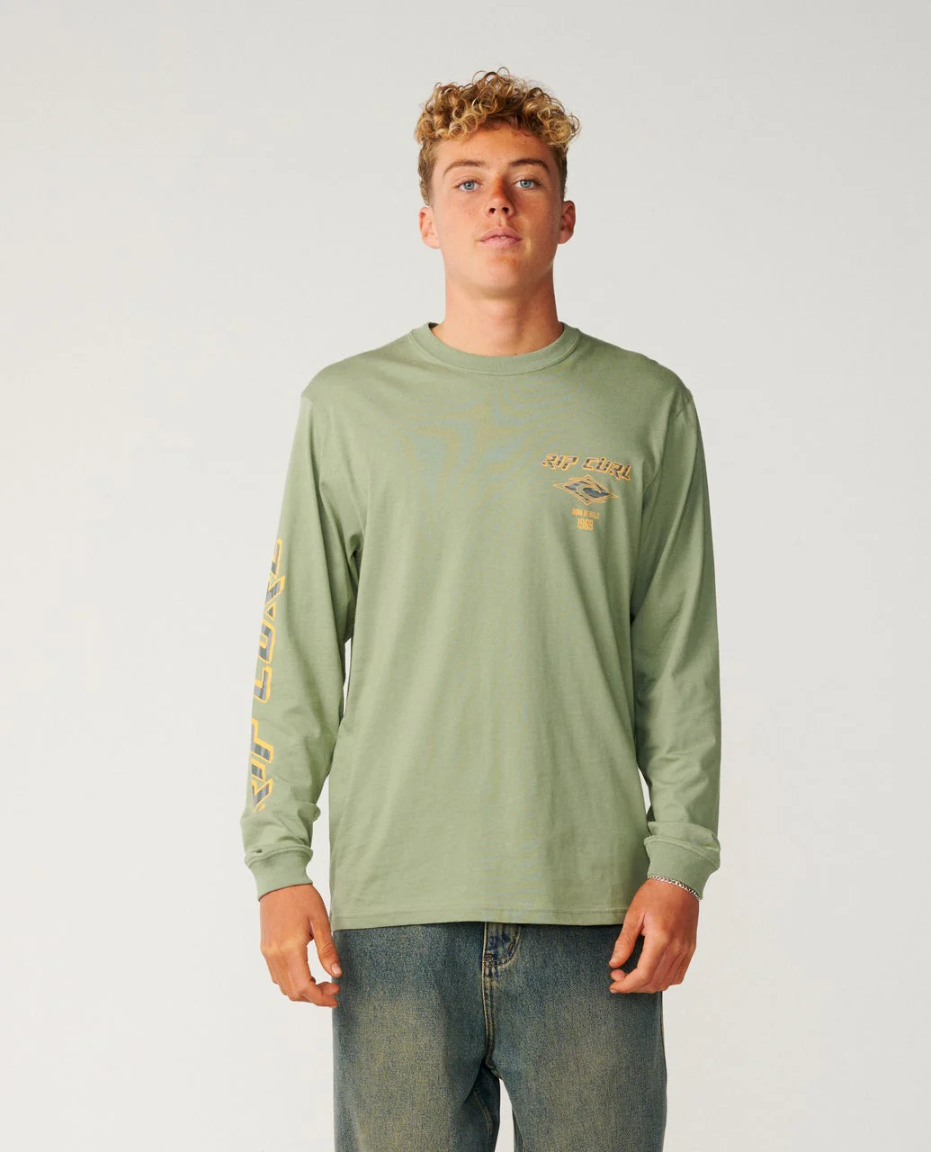 3092-fade-out-icon-long-sleeve-tee-1.webp Fade Out Icon Long Sleeve Tee