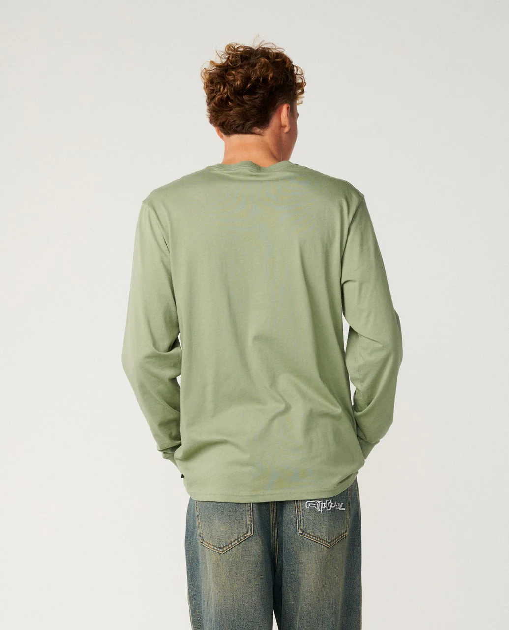 3092-fade-out-icon-long-sleeve-tee-3.webp Fade Out Icon Long Sleeve Tee