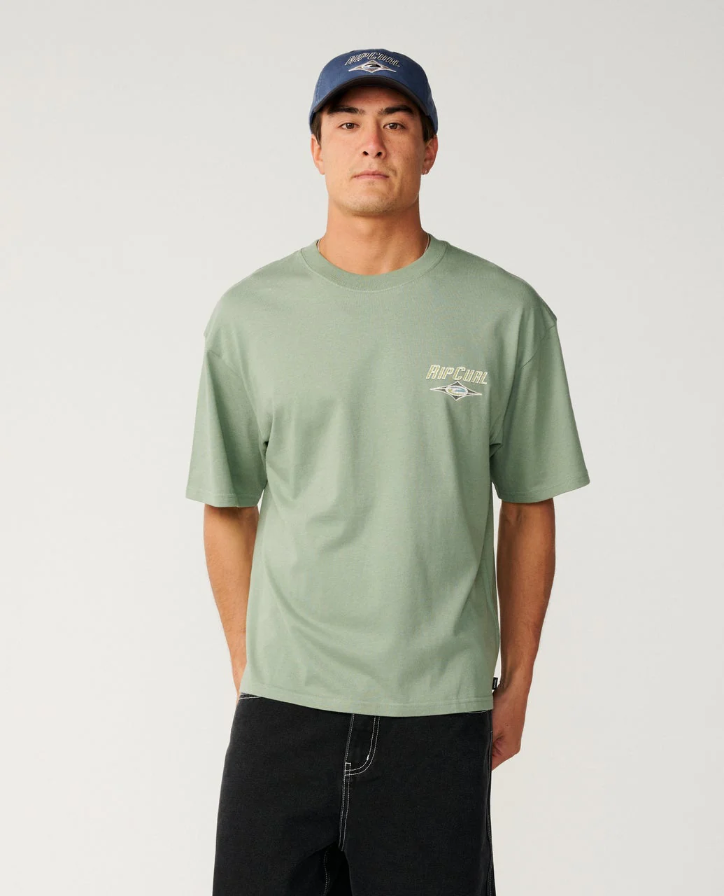 3100-heritage-icon-tee-1.webp Heritage Icon Tee