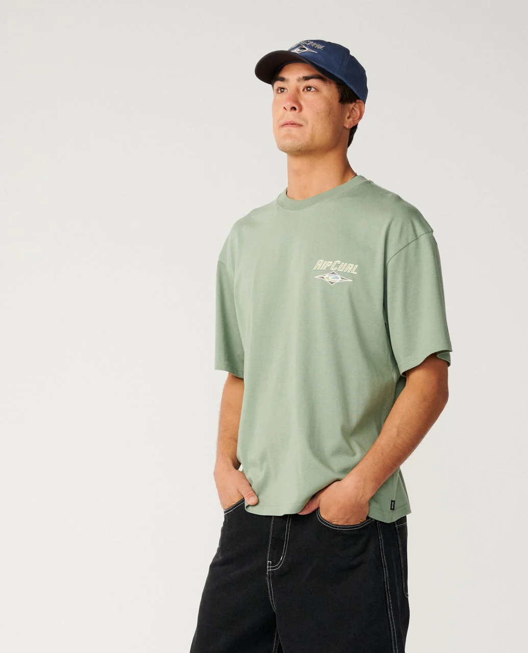 3100-heritage-icon-tee-2.webp Heritage Icon Tee