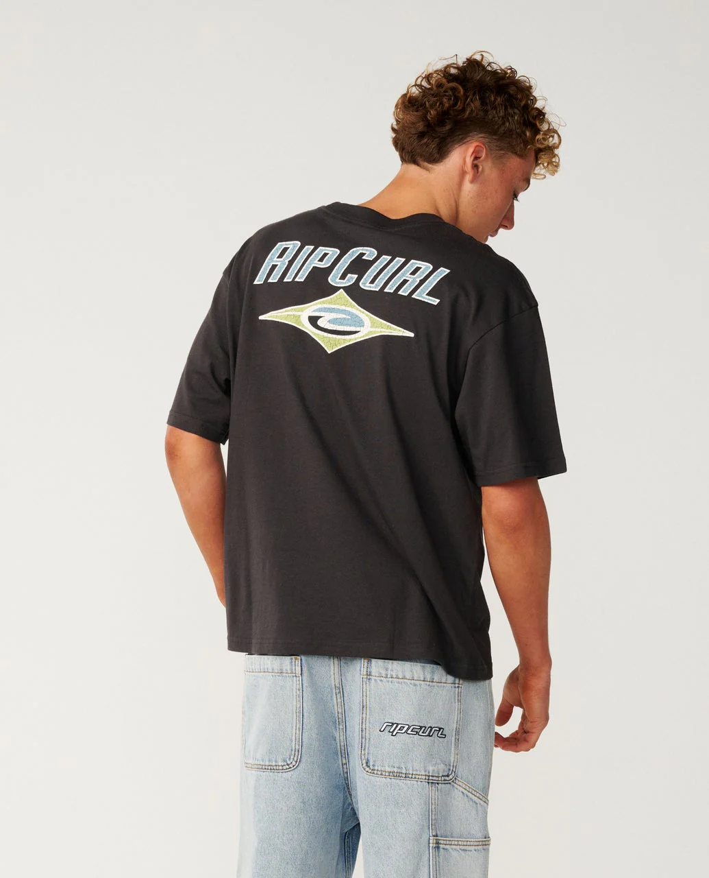 3108-heritage-icon-tee-3.webp Heritage Icon Tee