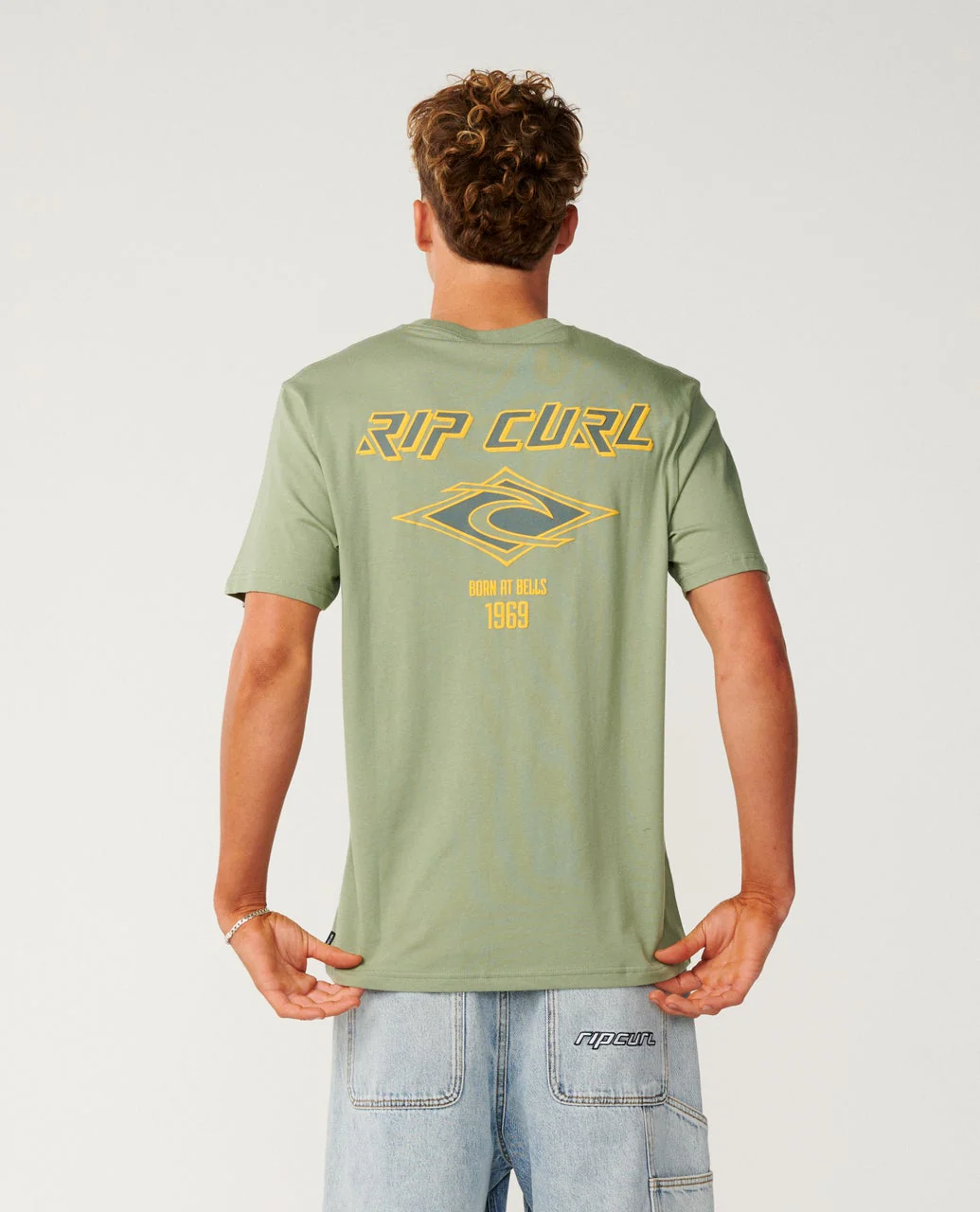 3116-fade-out-icon-relaxed-tee-3.webp Fade Out Icon Relaxed Tee