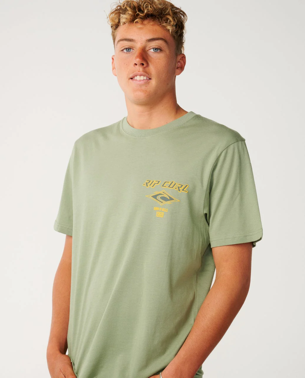 3116-fade-out-icon-relaxed-tee-6.webp Fade Out Icon Relaxed Tee