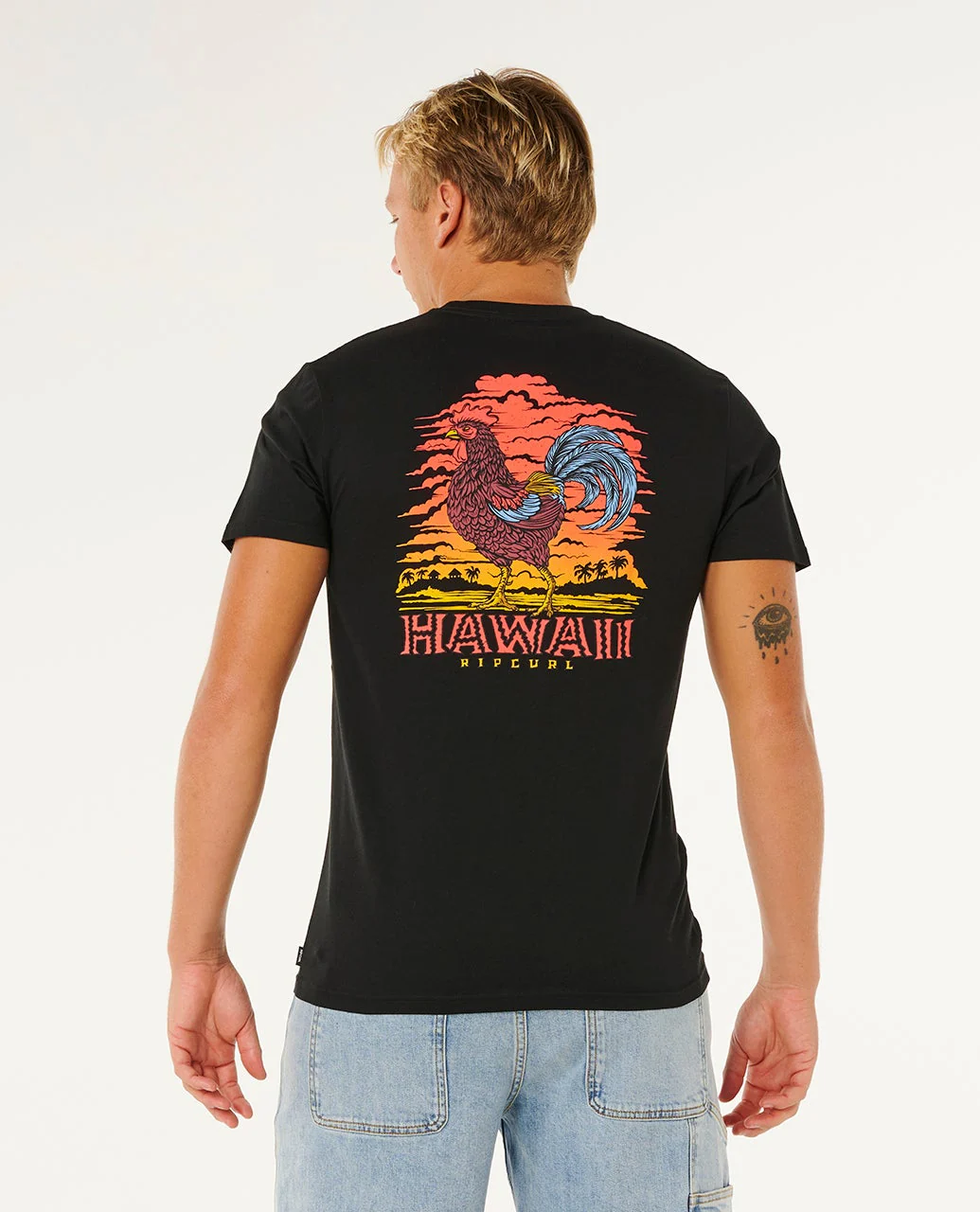 4023-hawaii-rooster-tee-3.webp Hawaii Rooster Tee