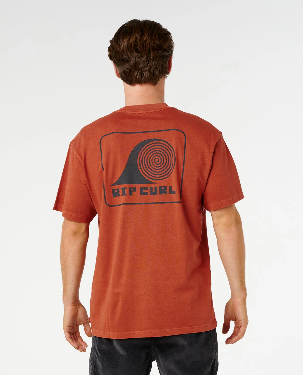 4194-artist-of-the-search-rolling-wave-loose-tee-1.webp Artist of the Search Rolling Wave Loose Tee