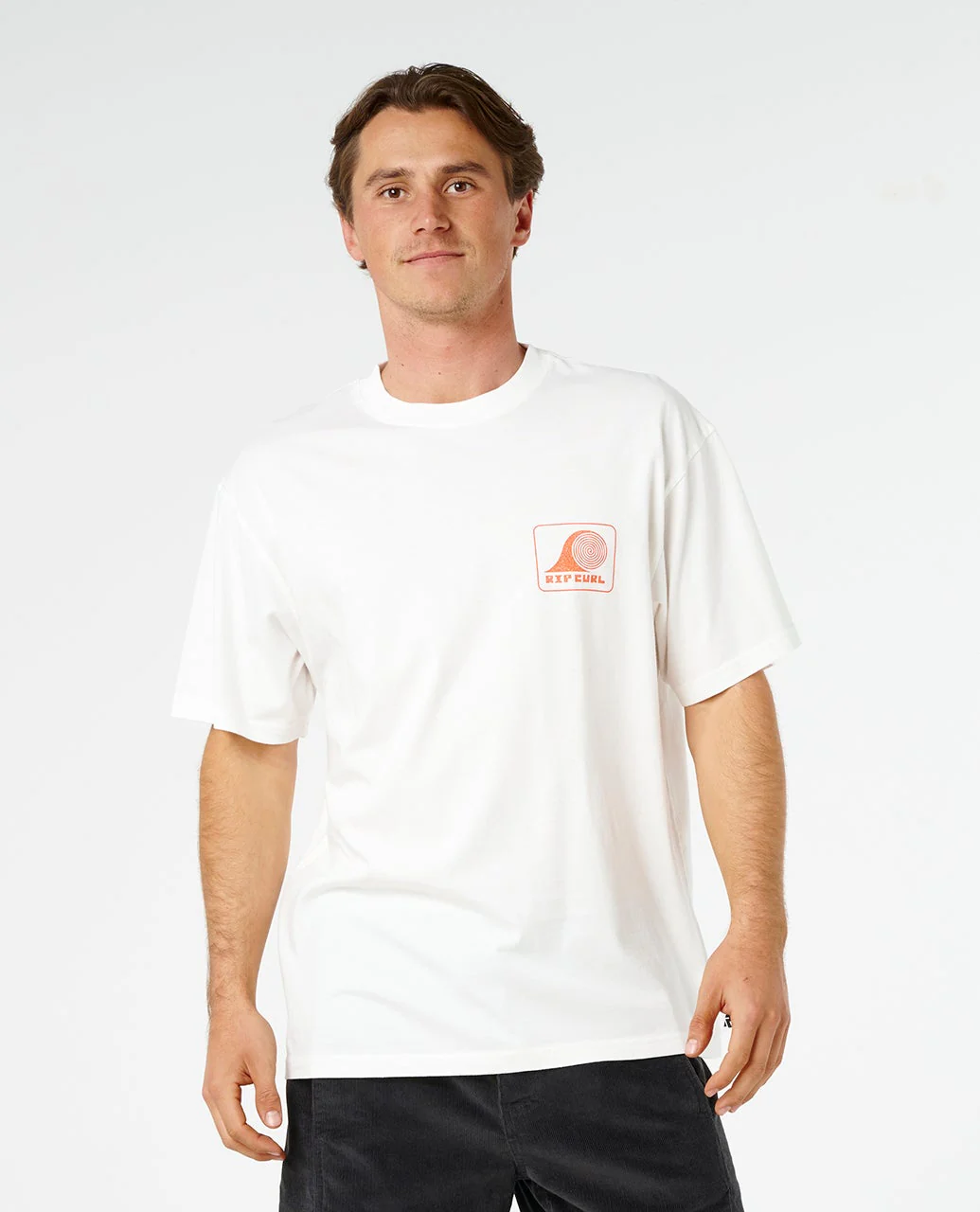 4226-artist-of-the-search-rolling-wave-loose-tee-1.webp Artist of the Search Rolling Wave Loose Tee
