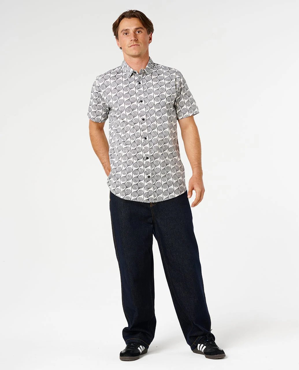 Artist of the Search Yardy Short Sleeve Shirt