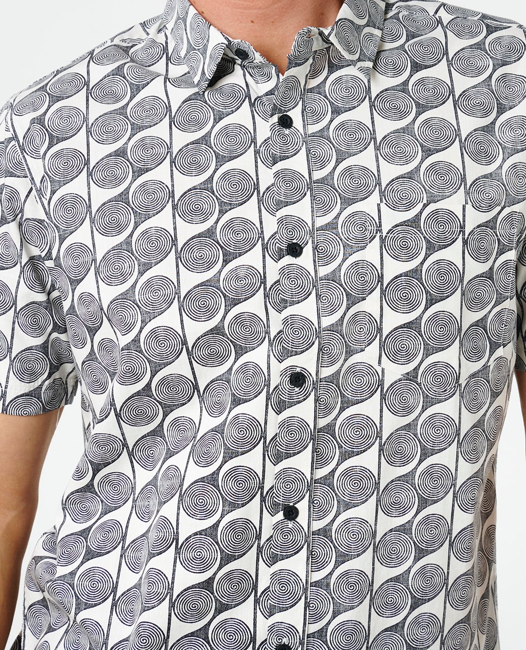 Artist of the Search Yardy Short Sleeve Shirt