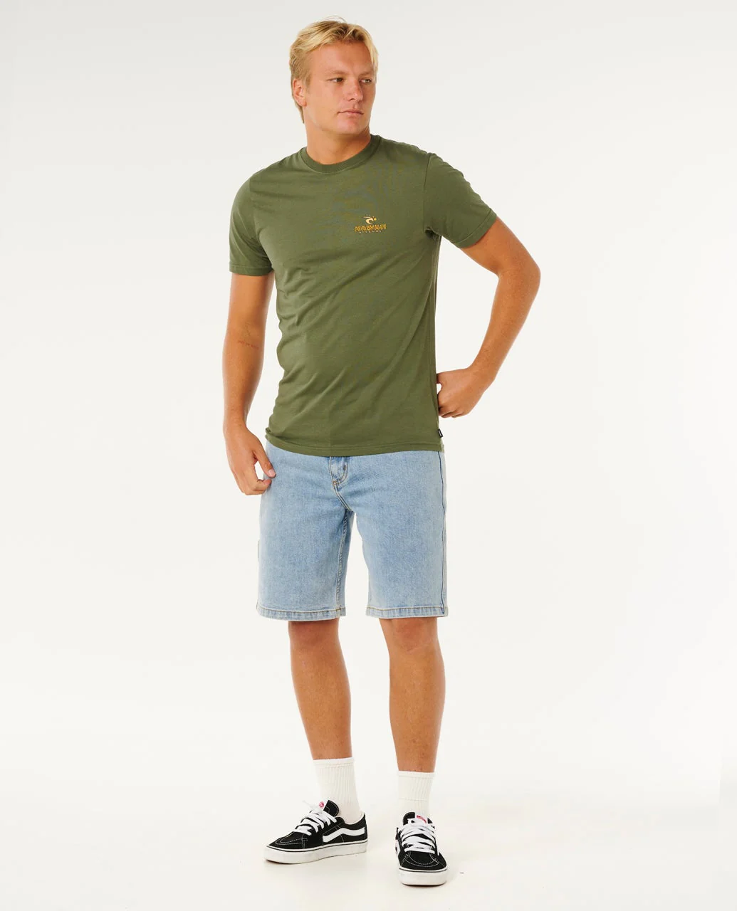 4599-hawaii-rooster-tee-4.webp Hawaii Rooster Tee