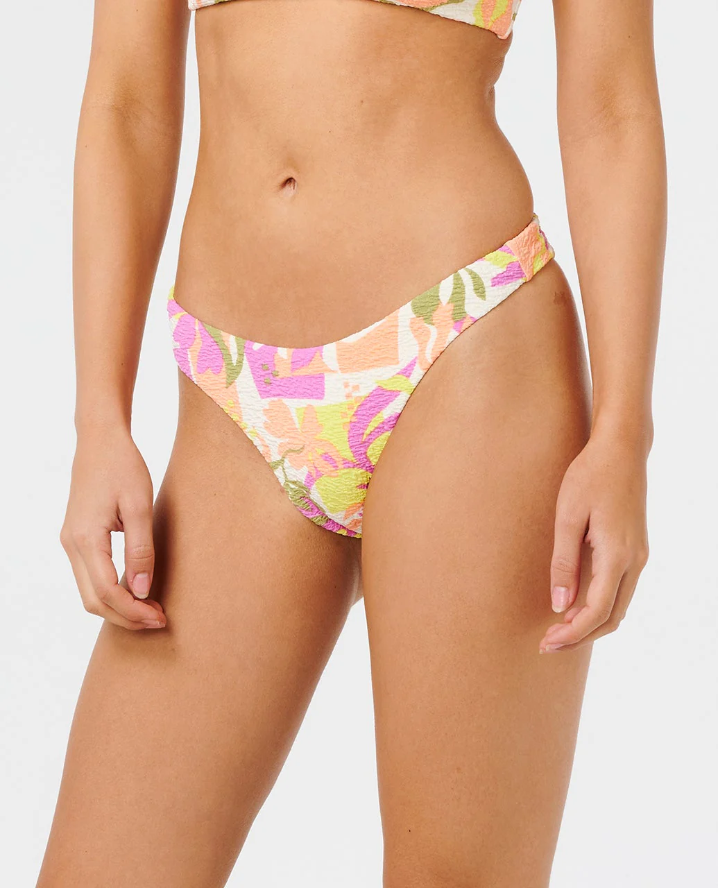 5548-topanga-geo-hi-leg-skimpy-coverage-bikini-bottom-2.webp Topanga Geo Hi Leg Skimpy Coverage Bikini Bottom