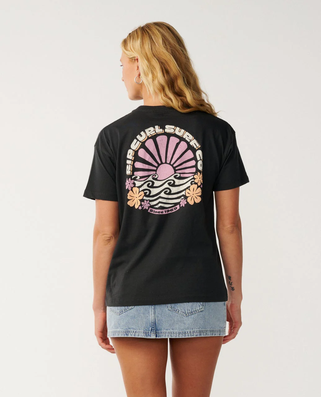 Party Wave Relaxed Tee