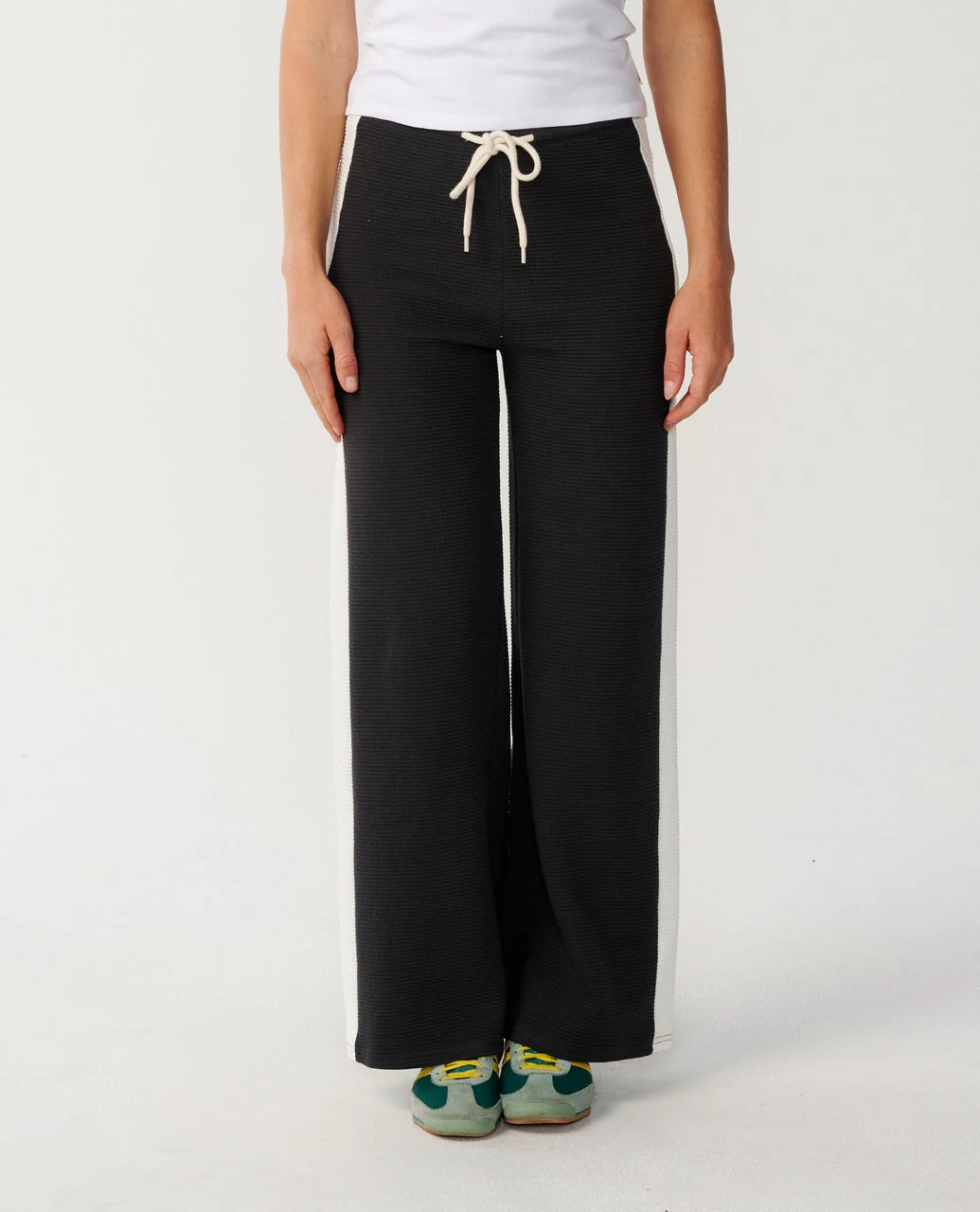 5899-retro-swell-wide-leg-pant-1.webp Retro Swell Wide Leg Pant
