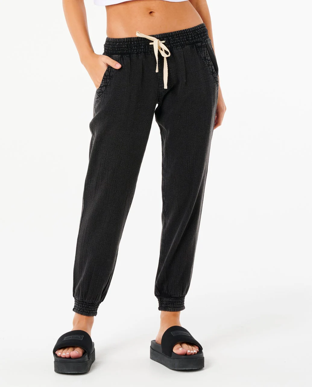 6443-classic-surf-pant-1.webp Classic Surf Pant