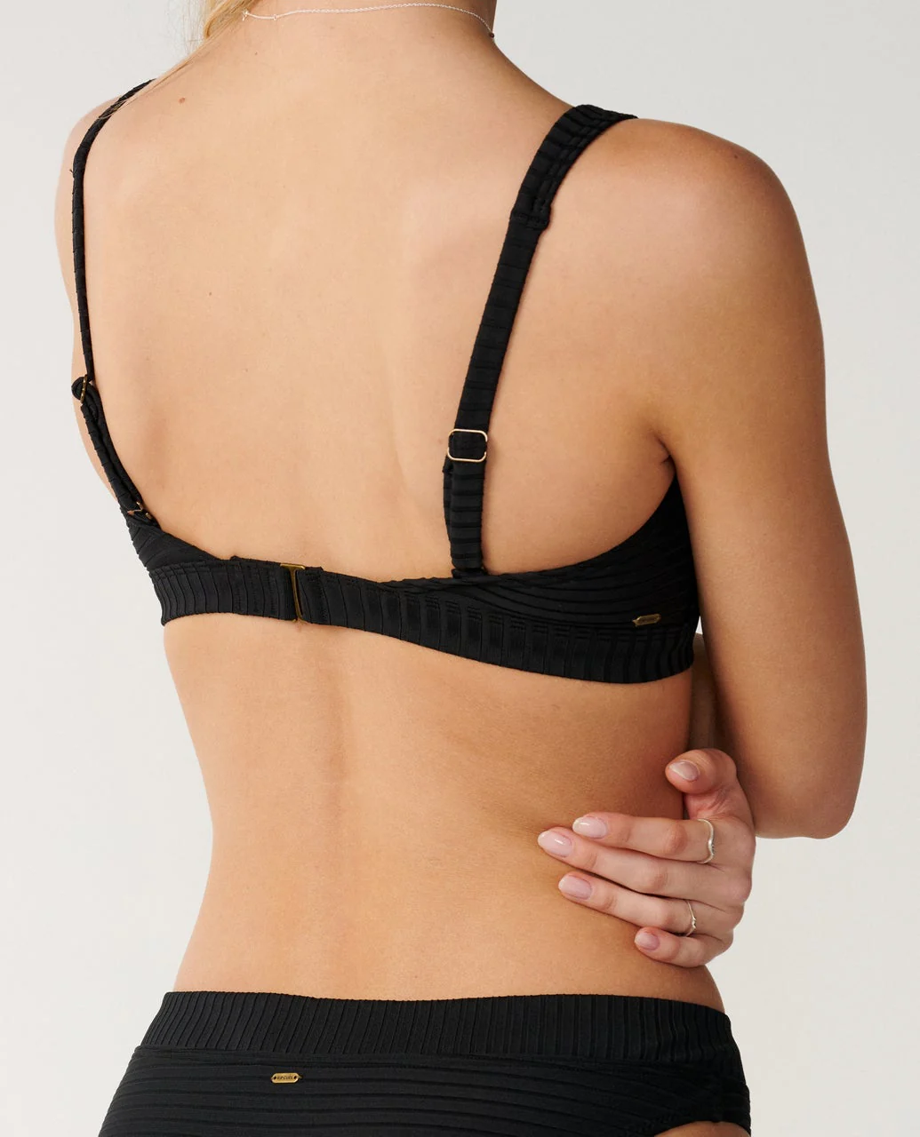 Premium Surf D-DD Crop Bikini Top