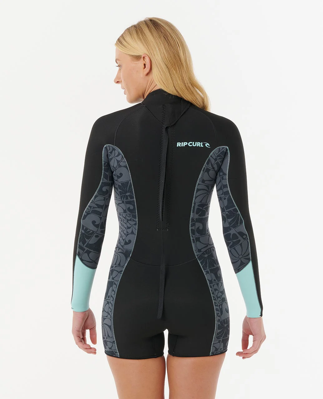695-womens-dawn-patrol-2-2-long-sleeve-springsuit-2.webp Womens Dawn Patrol 2/2 Long Sleeve Springsuit
