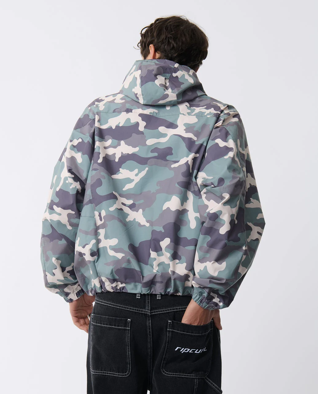 86-archive-dwr-spray-jacket-3.webp Archive DWR Spray Jacket