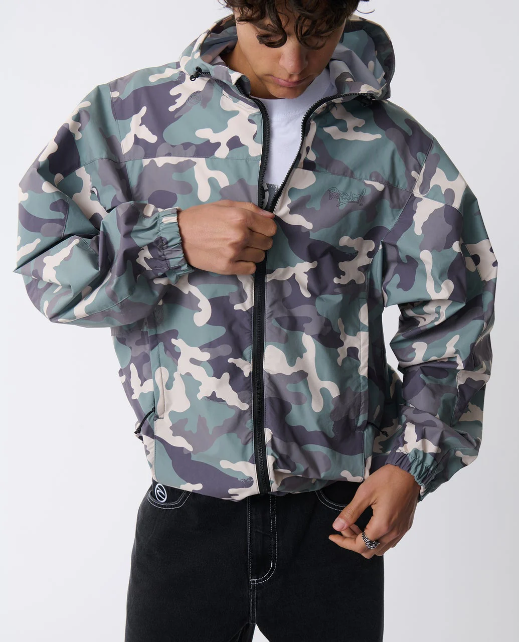 86-archive-dwr-spray-jacket-6.webp Archive DWR Spray Jacket