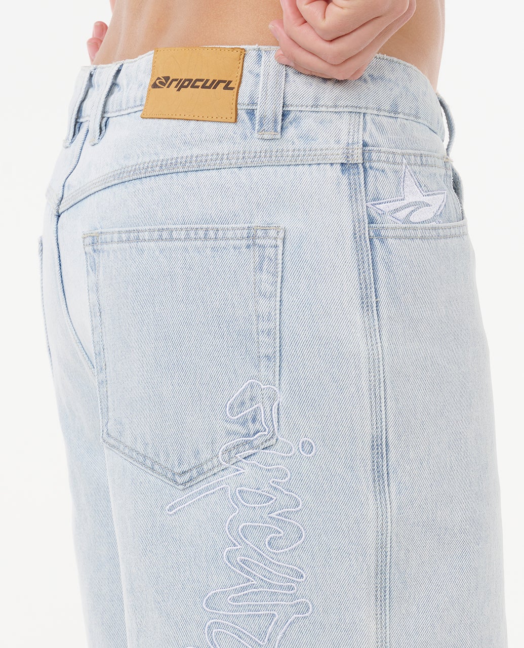 22" Script Walkshort